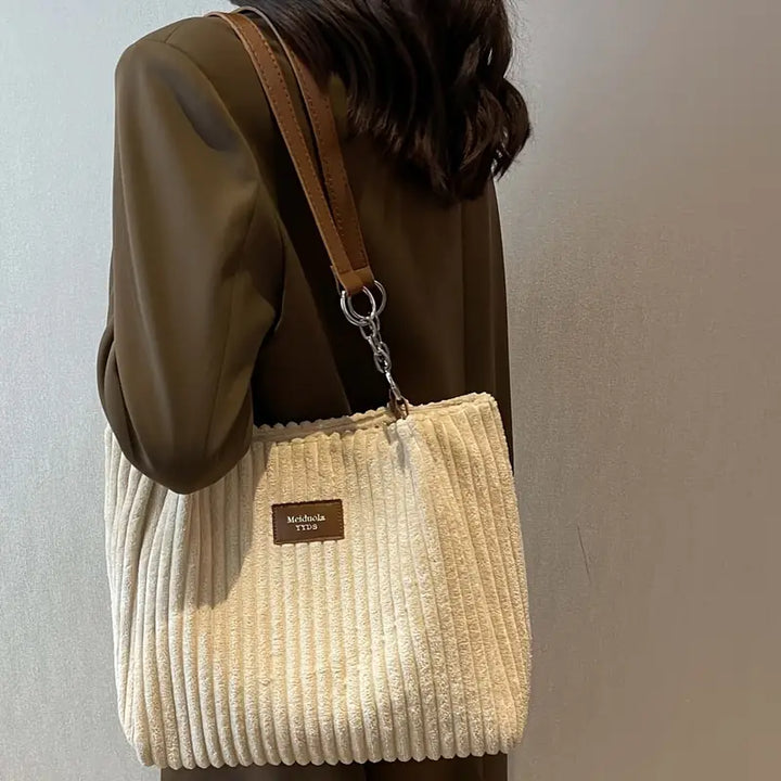 Cassie - Casual Elegant Bag